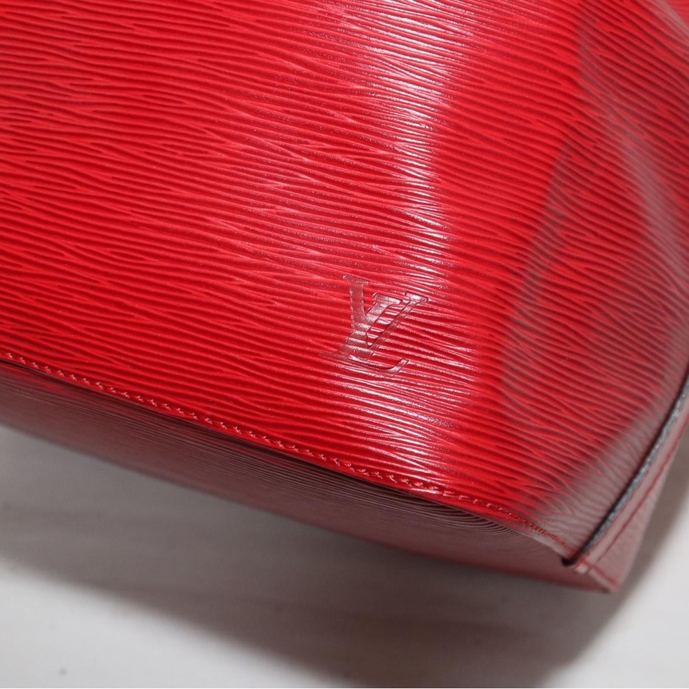 ❤️💯Authentic LOuis Vuitton Red Epi Leather Petit Noe ❤️ - Picture 6 of 16